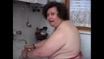 Le désir dune vieille femme obèse pour une bite vidéo porno
