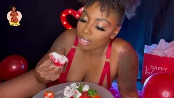 Strawberry mukbang ebony seduction video porn